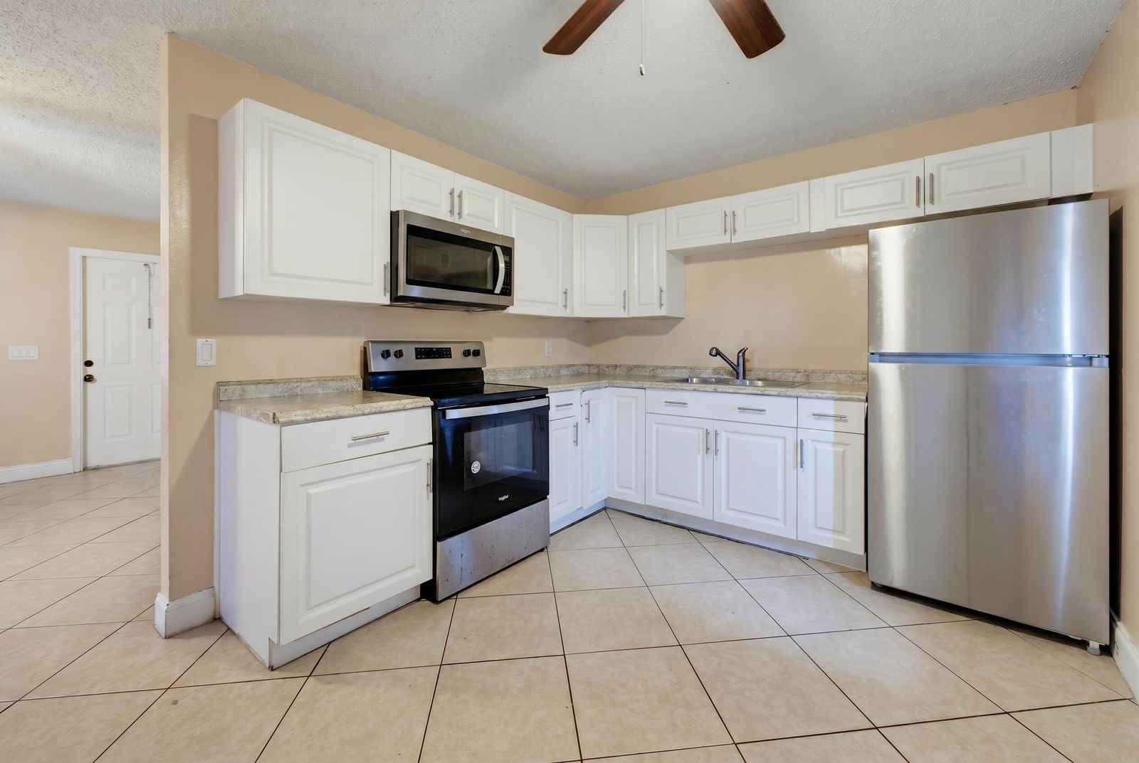 1525 W 17th Street, Riviera Beach, FL 33404 photo 5