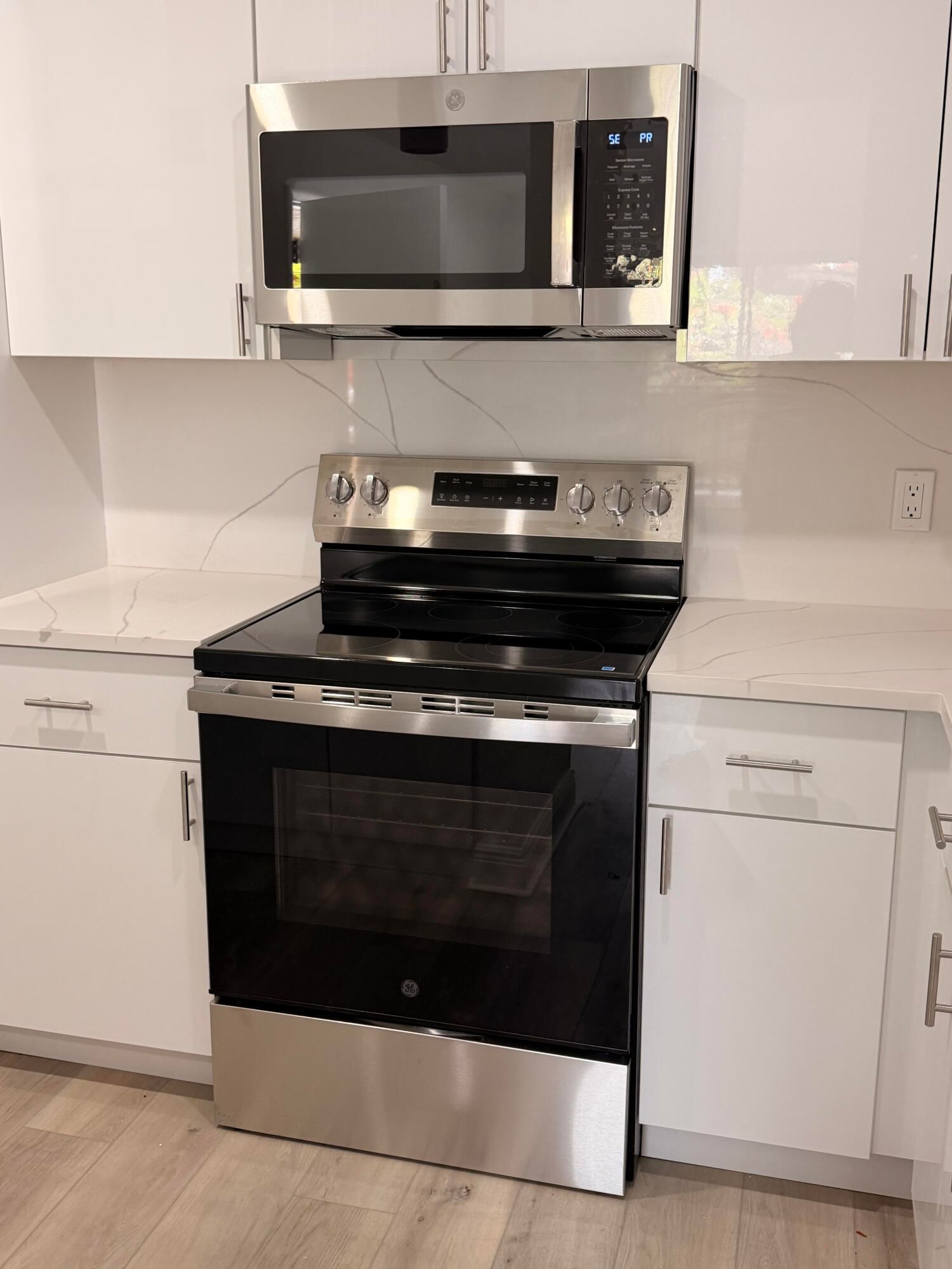 10401 SW 108th Avenue #240, Miami, FL 33176 photo 3