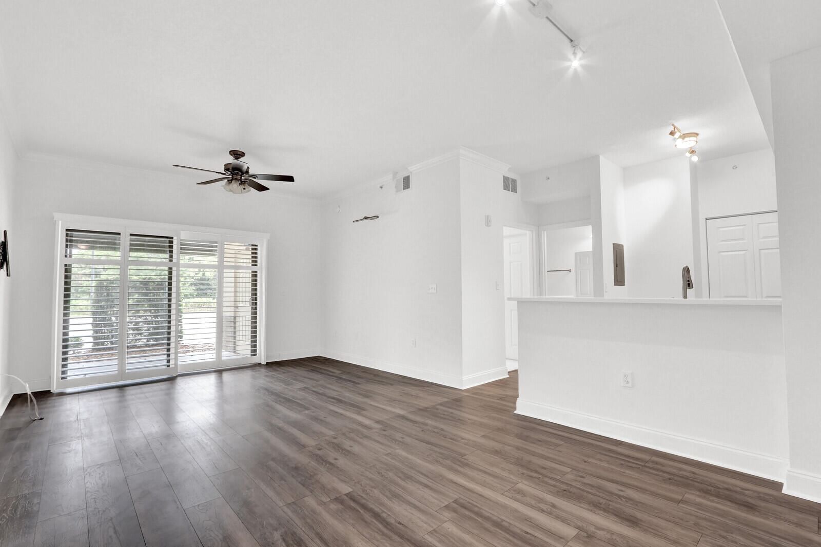 4903 Midtown Lane #3114, Palm Beach Gardens, FL 33418 photo 2