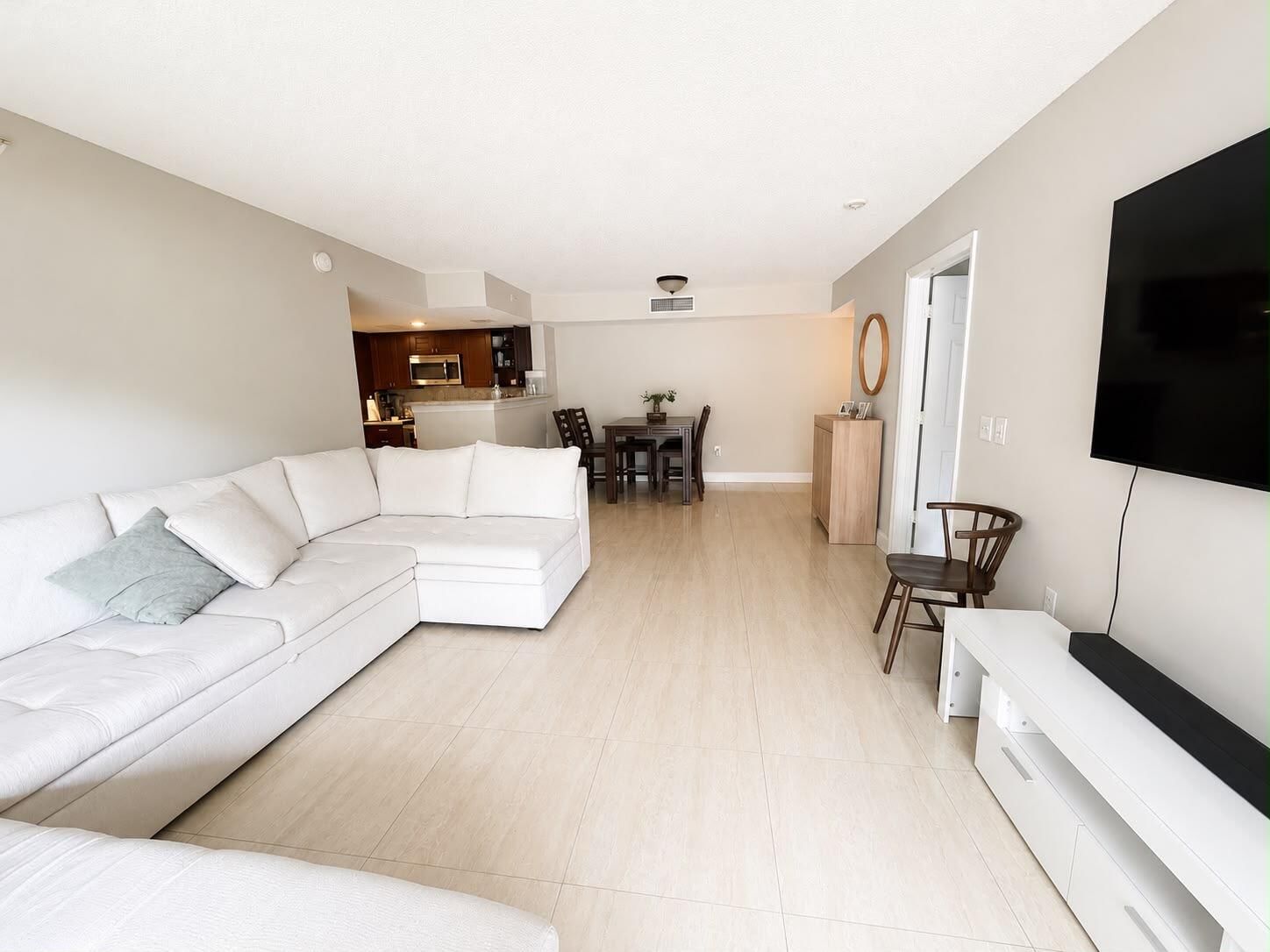 5045 Wiles Road #105, Coconut Creek, FL 33073 photo 3
