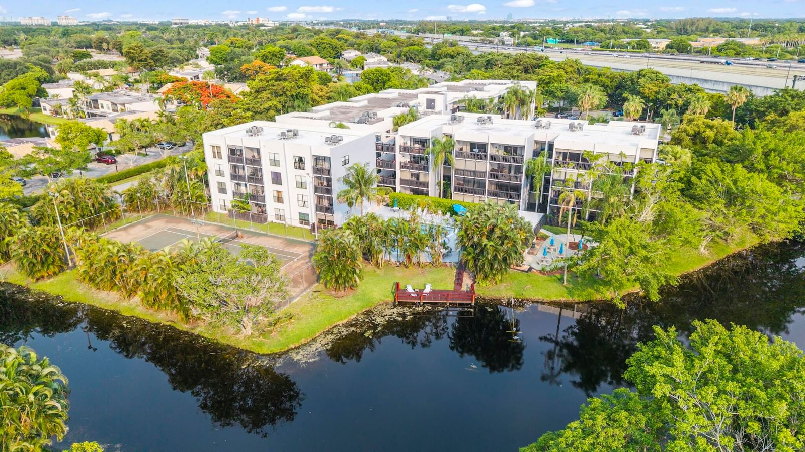 1021 Mockingbird Lane #211, Plantation, FL 33324 photo 3