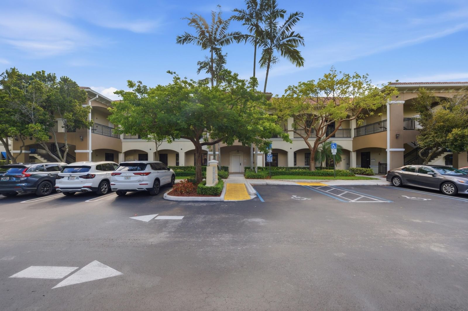 7301 Wiles Road #202, Coral Springs, FL 33067 photo 2