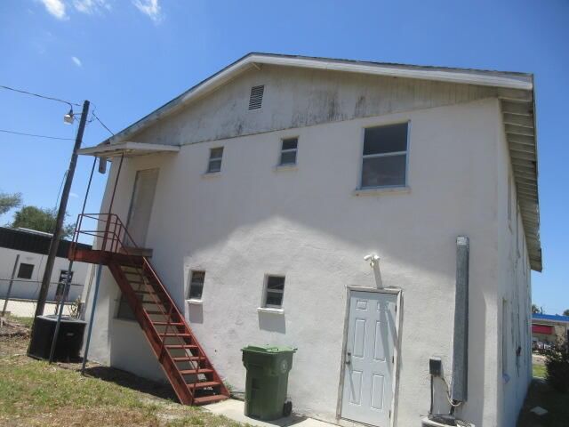 1203 1st Street E, Bradenton, FL photo 4