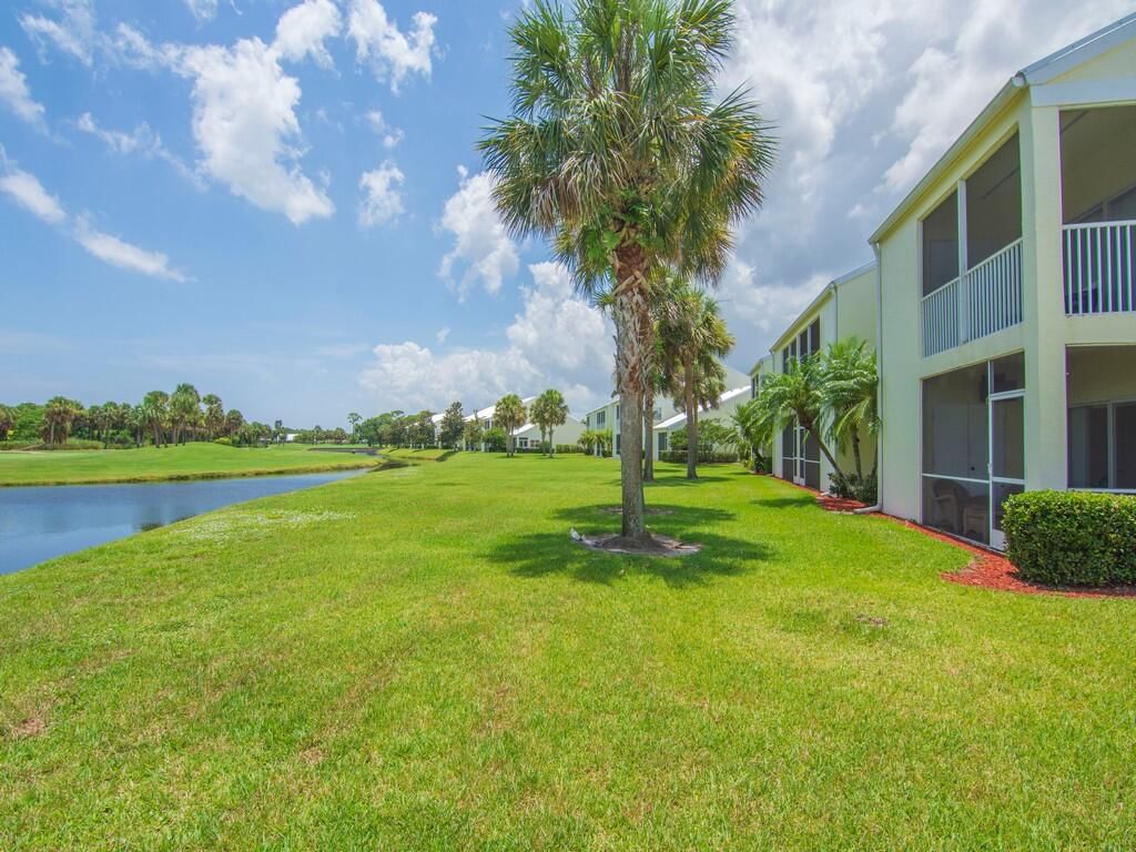 4210 Gator Trace Avenue #B, Fort Pierce, FL 34982 photo 4