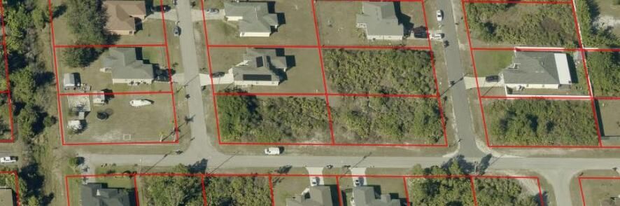 1607 Dora Avenue S, Lehigh Acres, FL 33976 photo 3