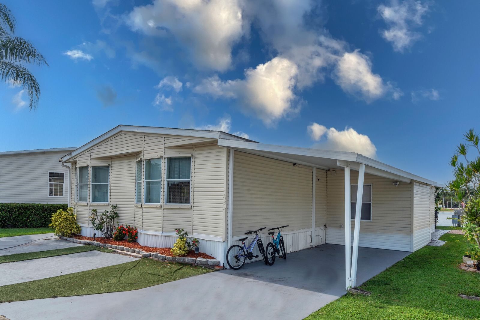 139 Plantation Boulevard, Greenacres, FL 33467 photo 5