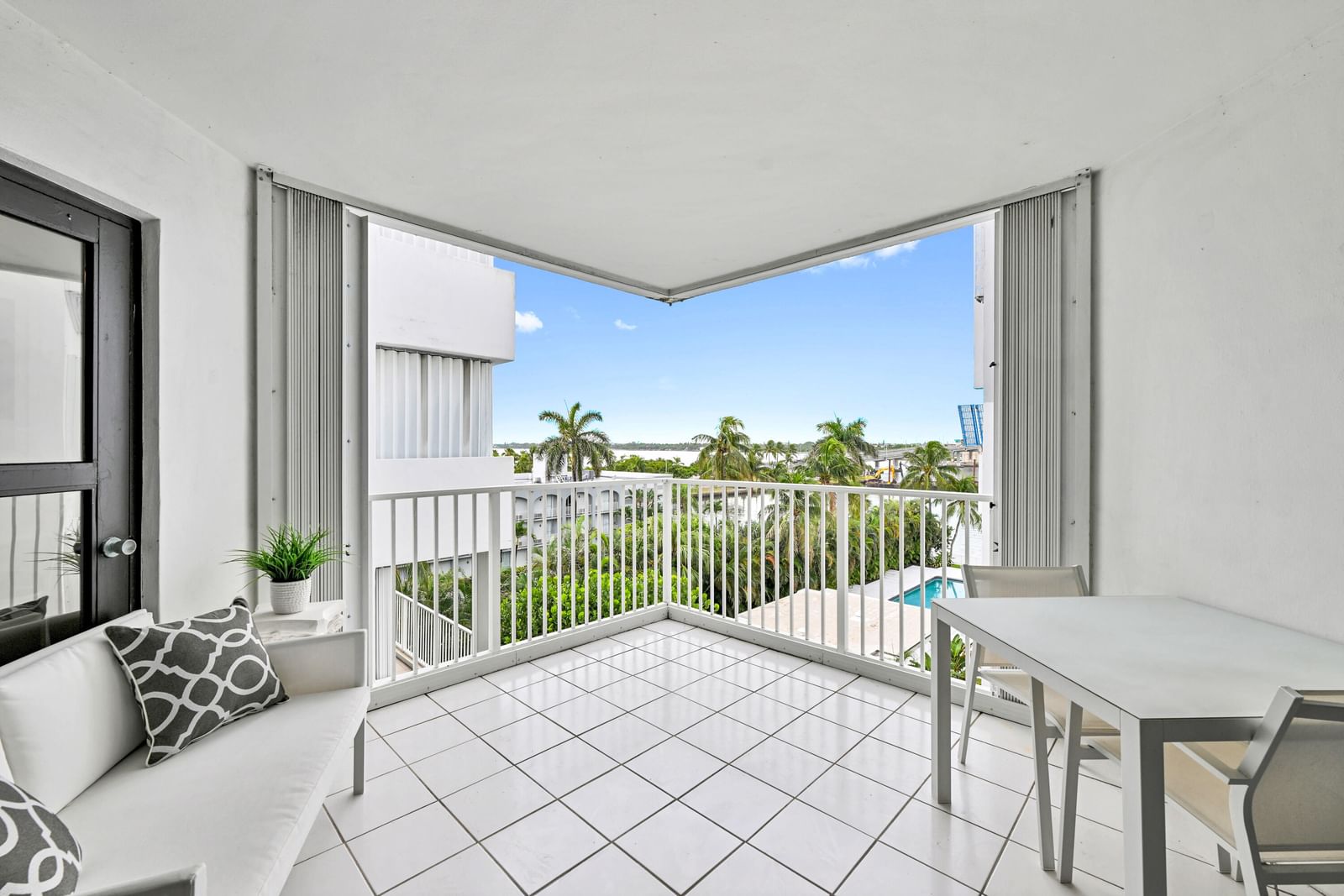 2860 S Ocean Boulevard #511, Palm Beach, FL 33480 photo 4