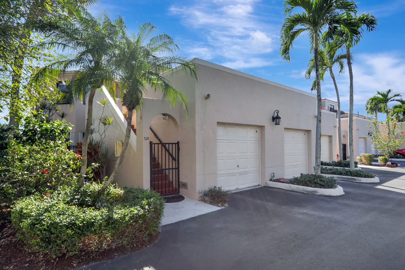 6646 Villa Sonrisa Drive #520, Boca Raton, FL 33433 photo 2