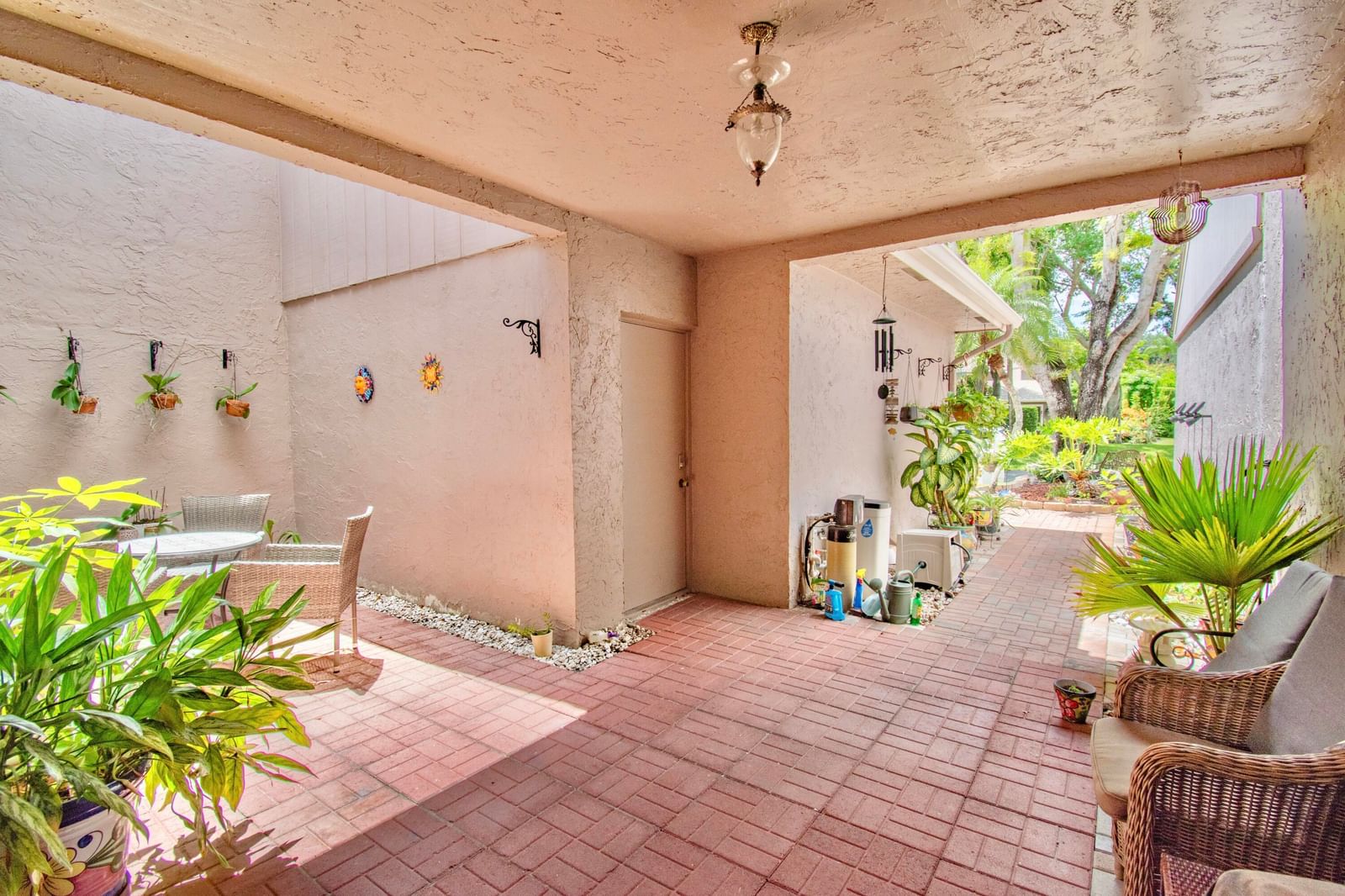 6640 Thornhill Court, Boca Raton, FL 33433 photo 4