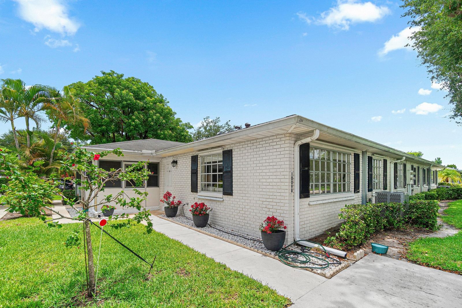 10098 S 40th Drive S, Boynton Beach, FL 33436 photo 2