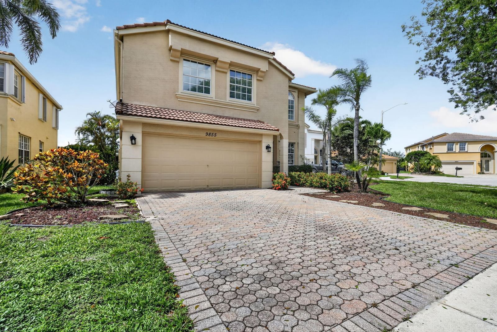 9855 Woolworth Court Court, Wellington, FL 33414 photo 2