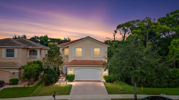 1104 NW Leonardo Circle, Port St Lucie, FL 34986 photo 2