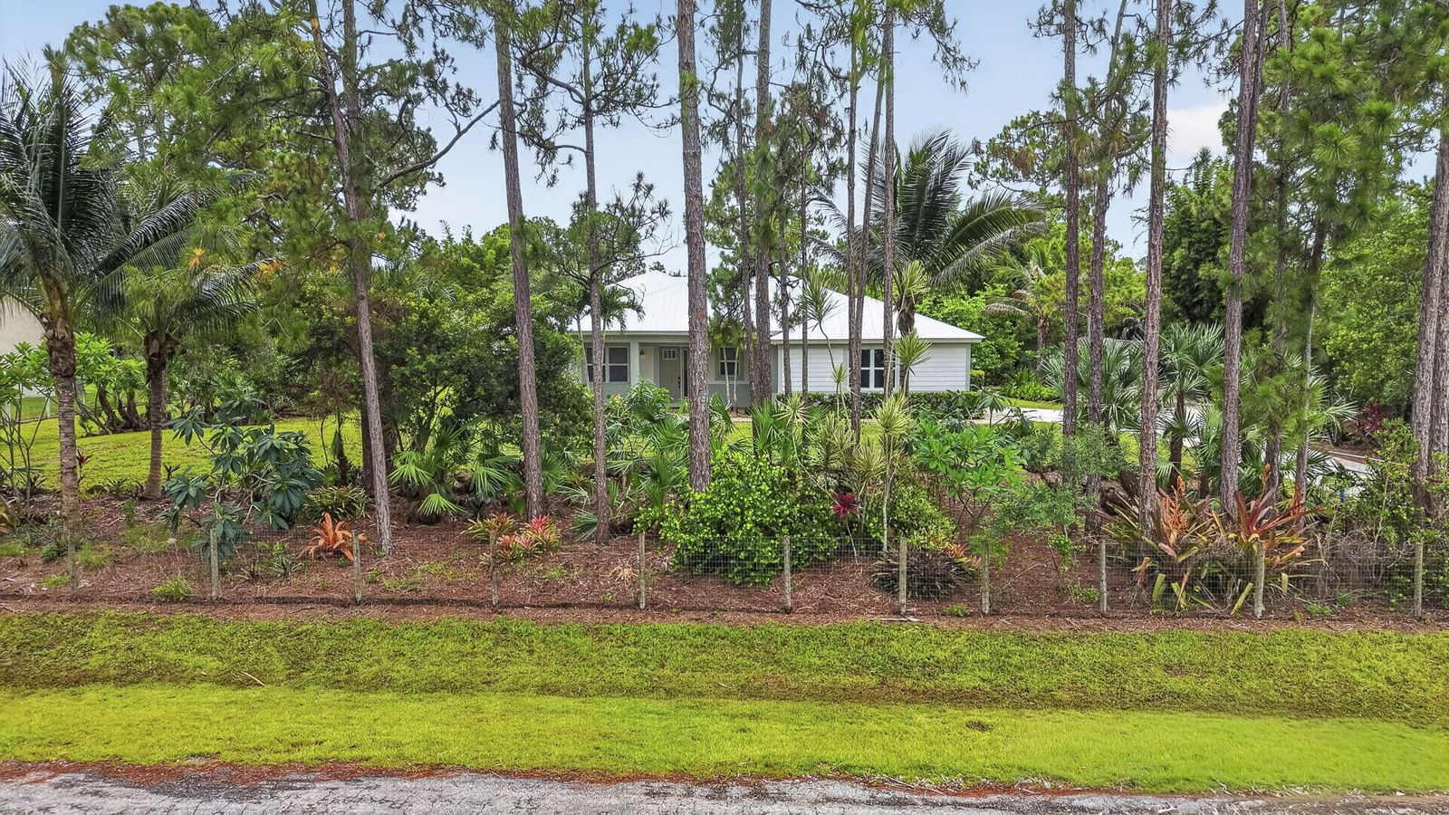 18842 93rd Road N, The Acreage, FL 33470 photo 4