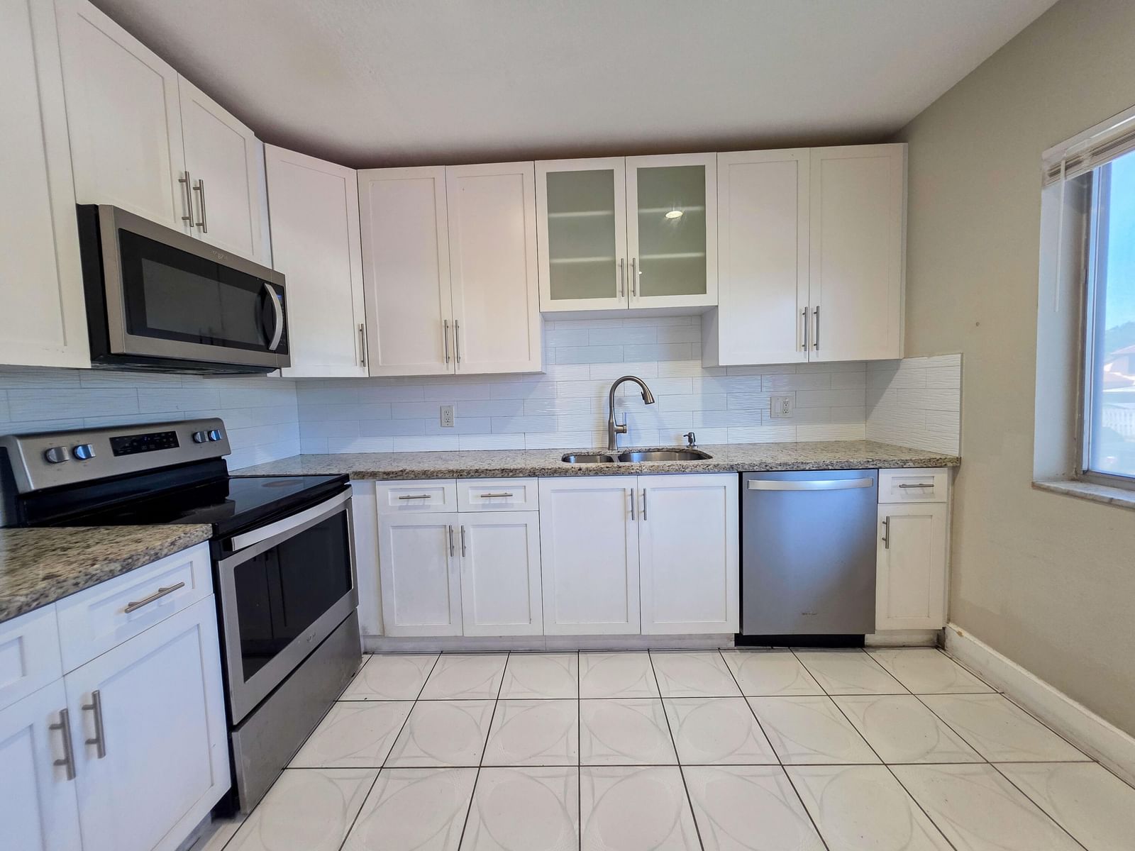 6289 Lear Drive #203, Lake Worth, FL 33462 photo 3
