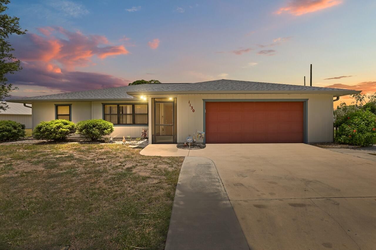 1130 SW Alcantarra Boulevard, Port St Lucie, FL 34953 photo 2