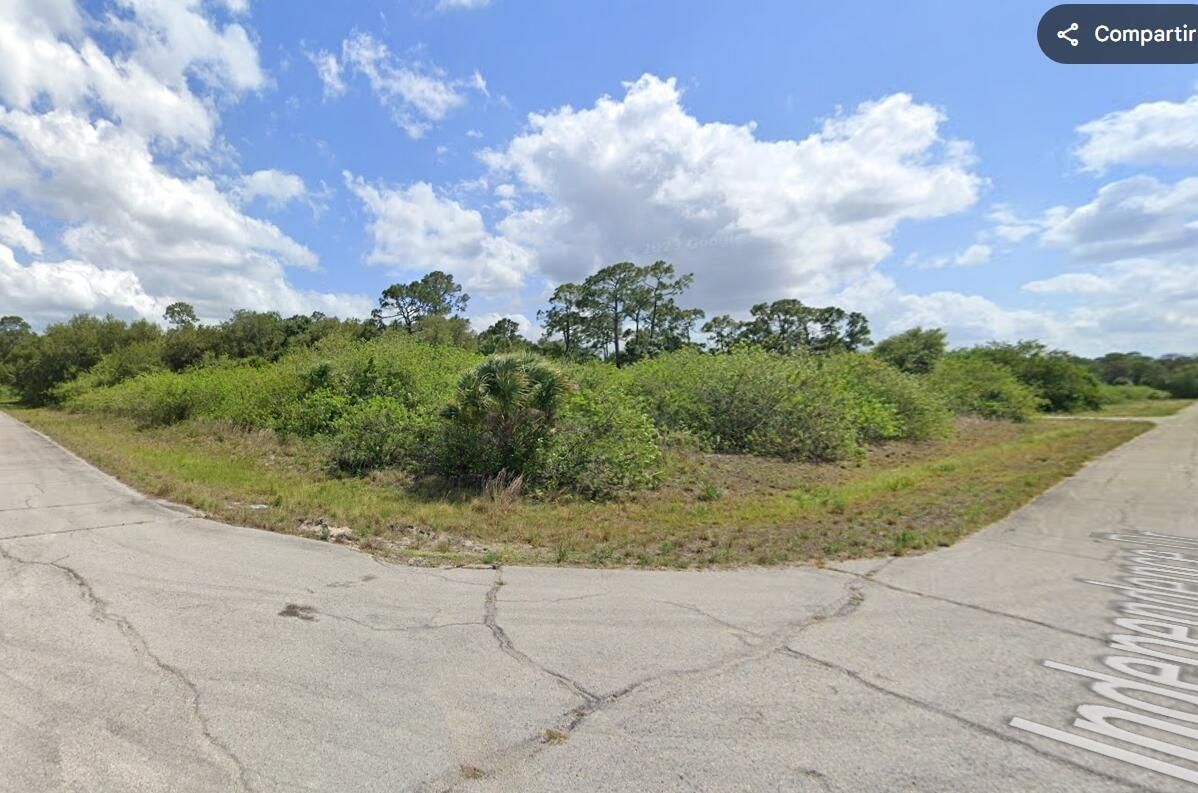 300 Knight Lane, Labelle, FL 33935 photo 3