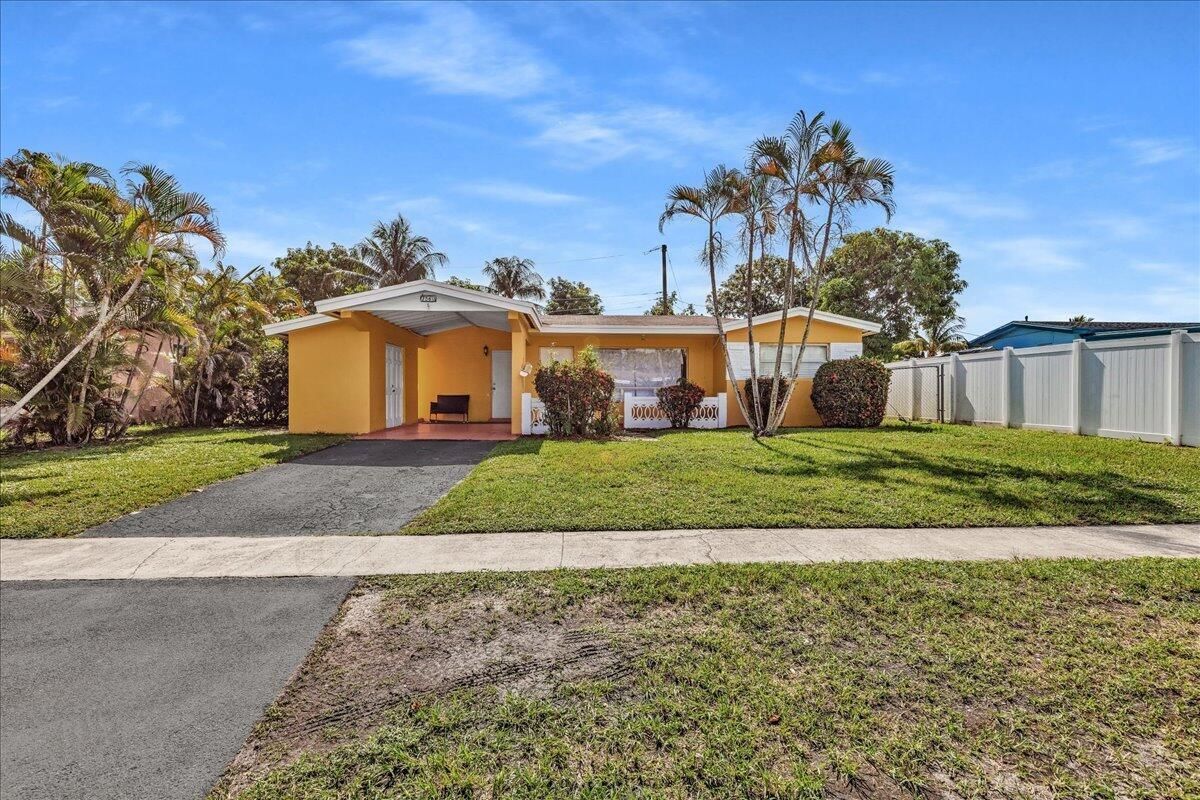 3560 NW 34th Way, Lauderdale Lakes, FL 33309 photo 2