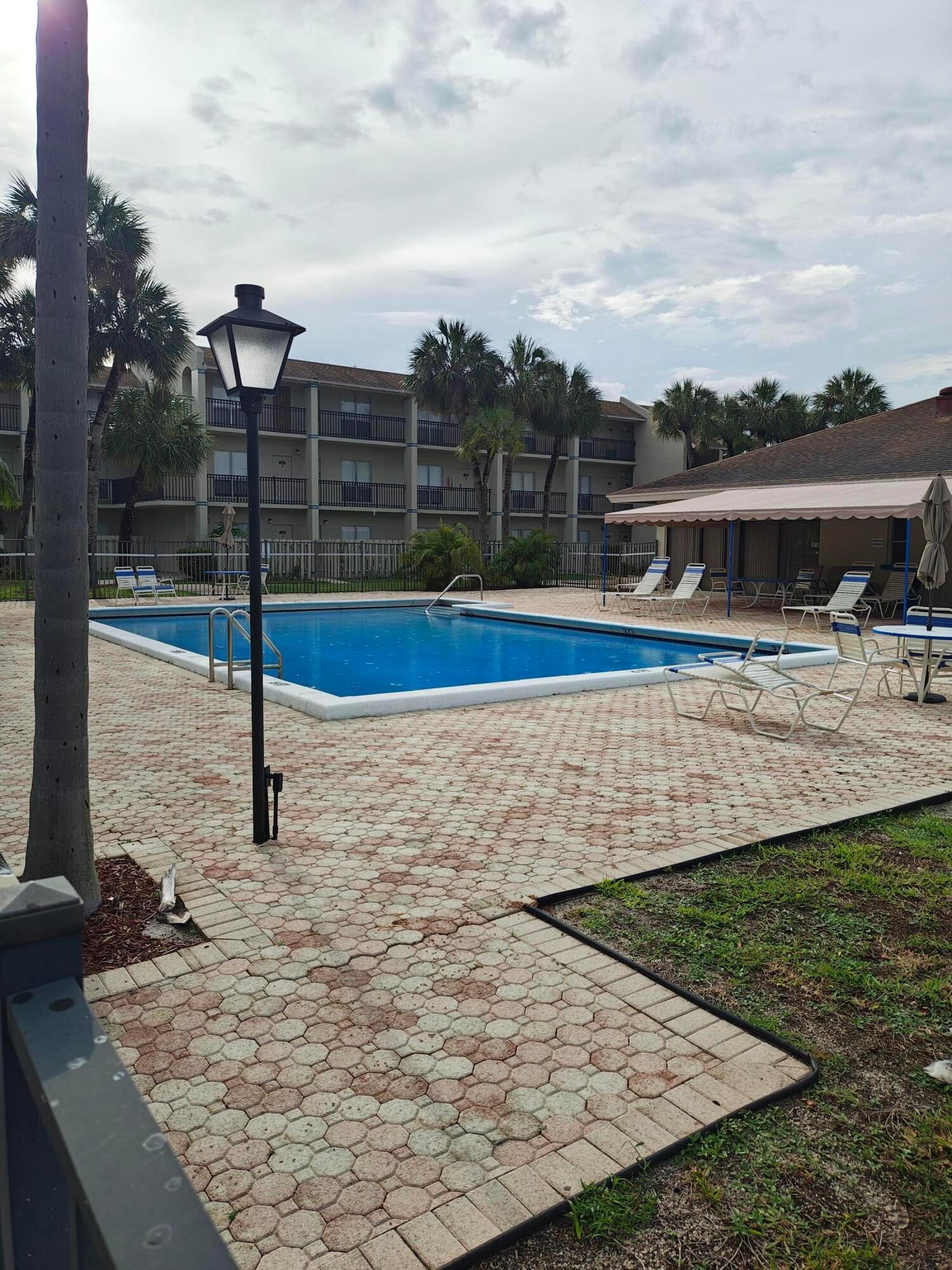 1500 N Congress Avenue #Apt A44, West Palm Beach, FL 33401 photo 2