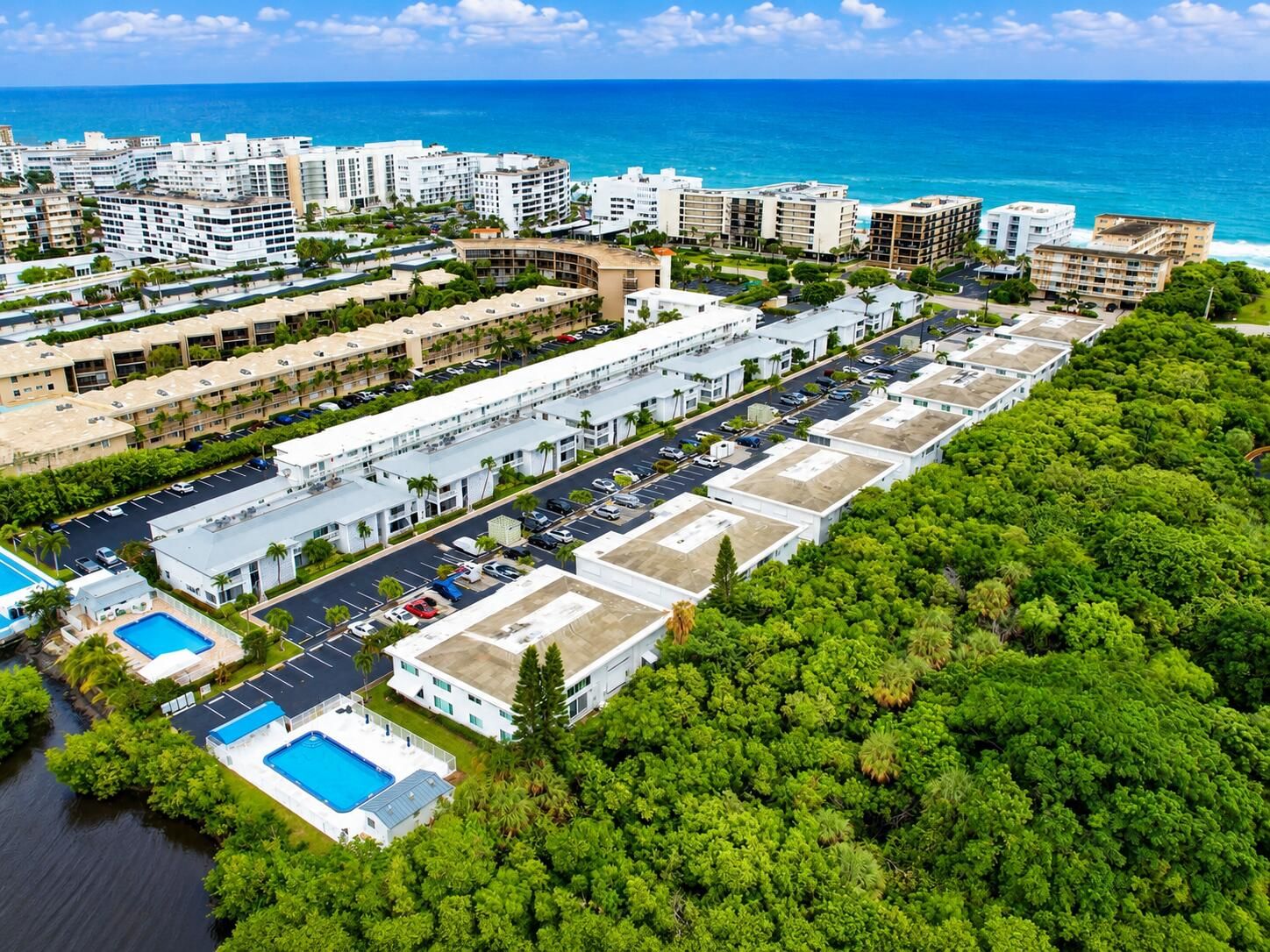 4501 S Ocean Boulevard #D4, South Palm Beach, FL 33480 photo 2