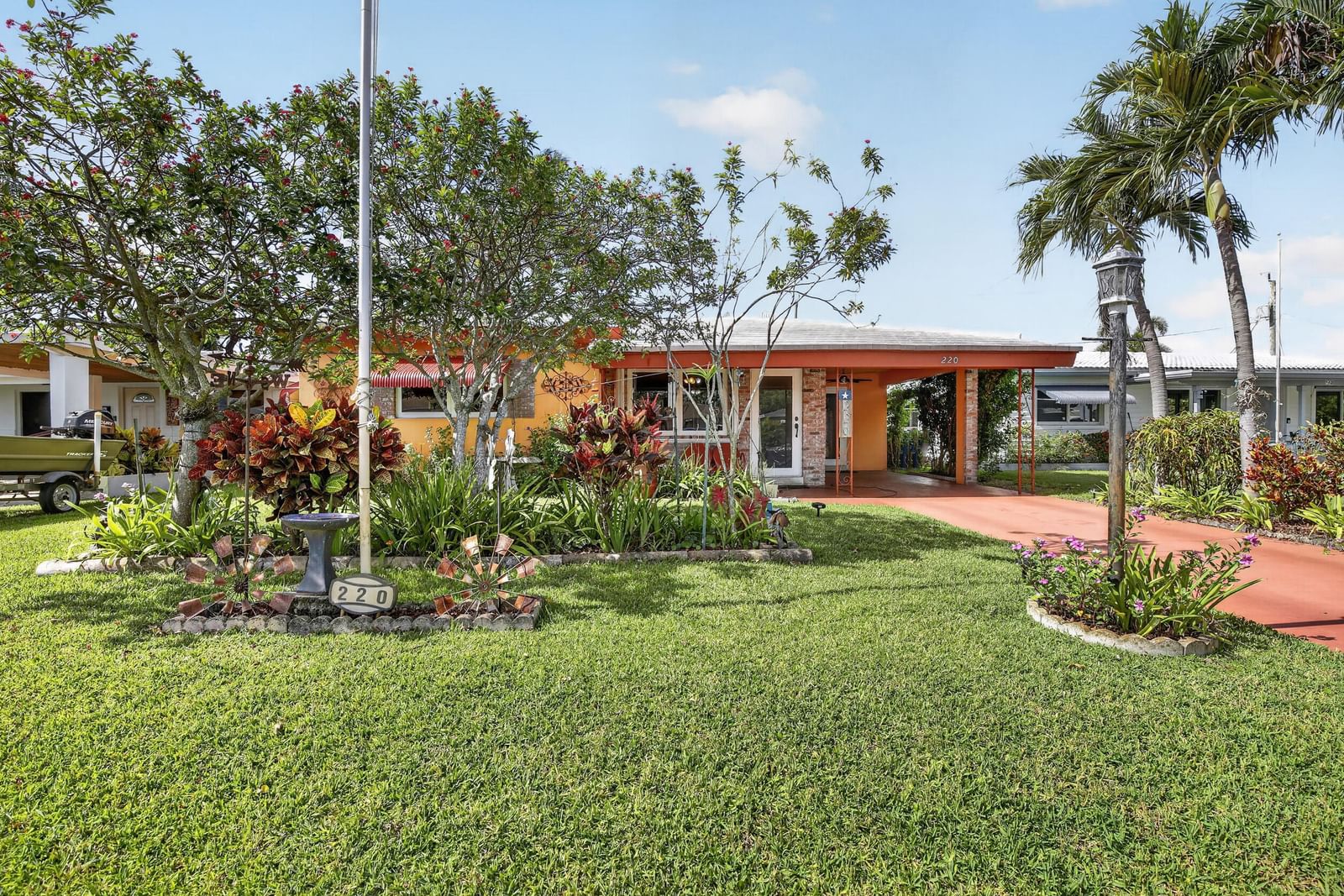 220 NW 48th Street, Oakland Park, FL 33309 photo 2
