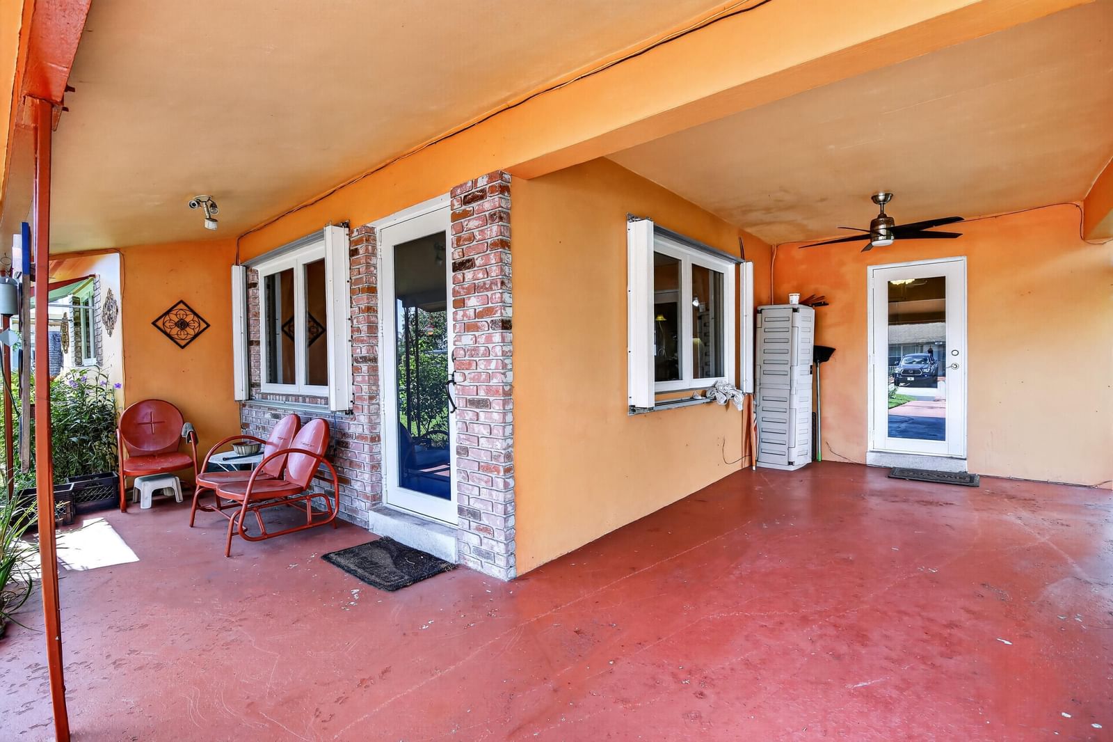 220 NW 48th Street, Oakland Park, FL 33309 photo 3