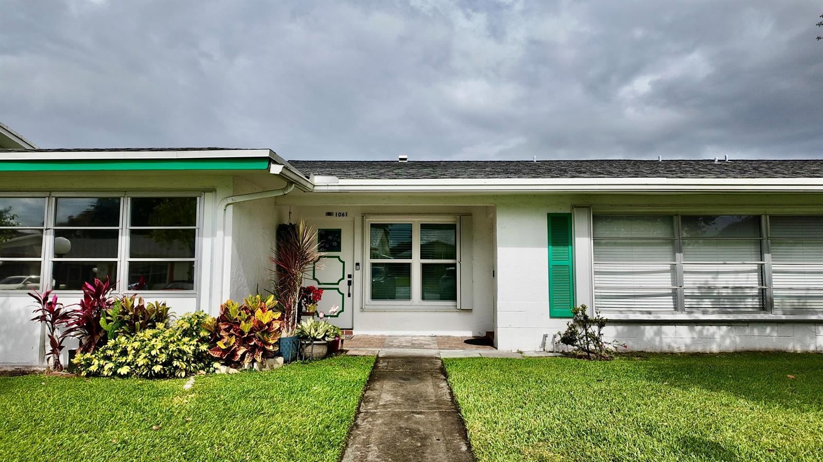 1061 NW 85th Terrace #A111, Plantation, FL 33322 photo 3