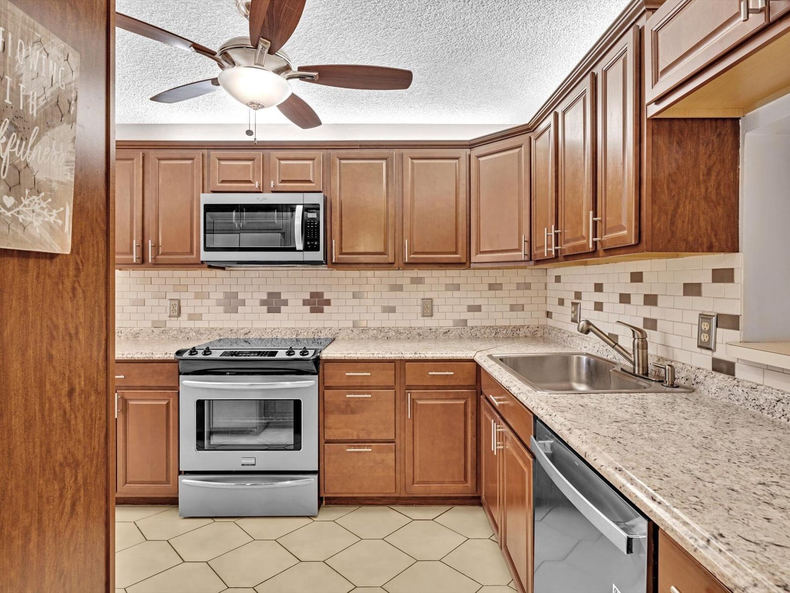 10143 Mangrove Drive #203, Boynton Beach, FL 33437 photo 5