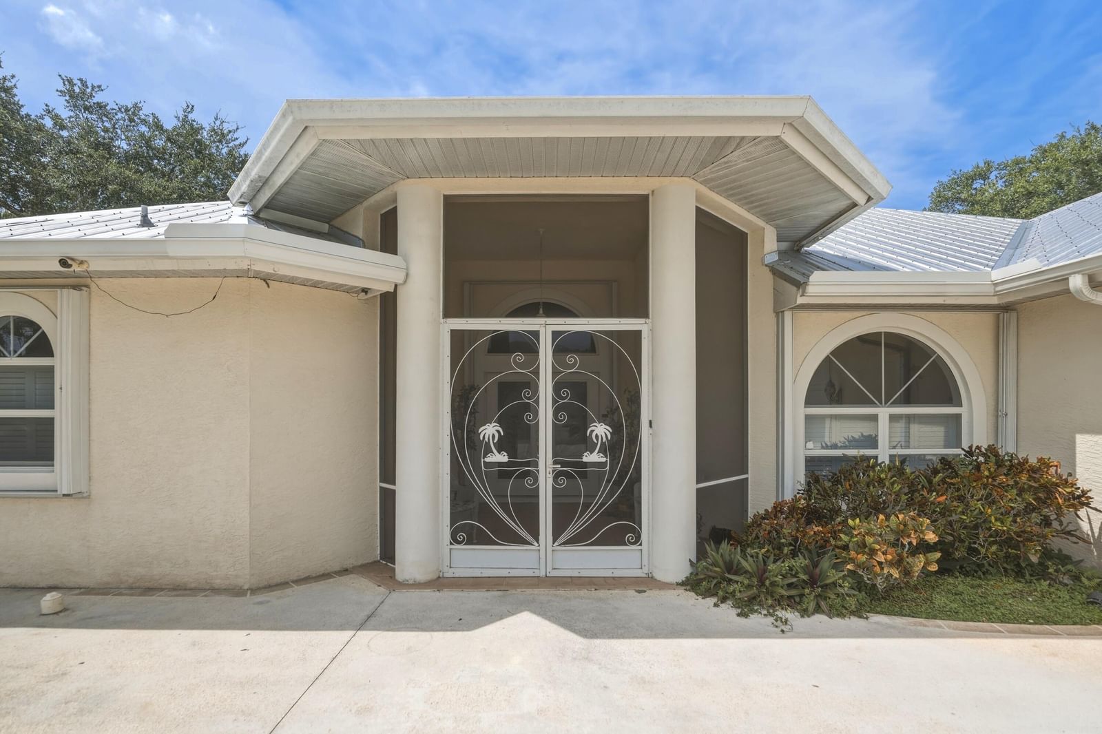 2305 Winding Creek Lane, Fort Pierce, FL 34981 photo 5