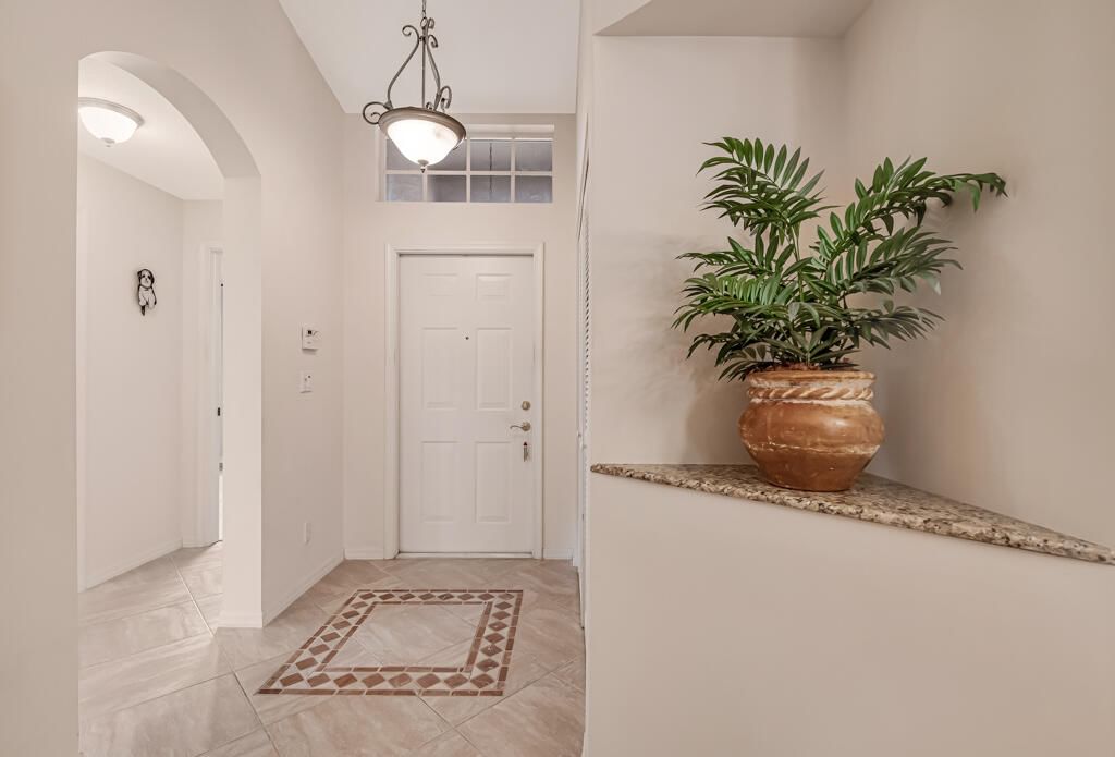 8294 Duomo Circle, Boynton Beach, FL 33472 photo 2