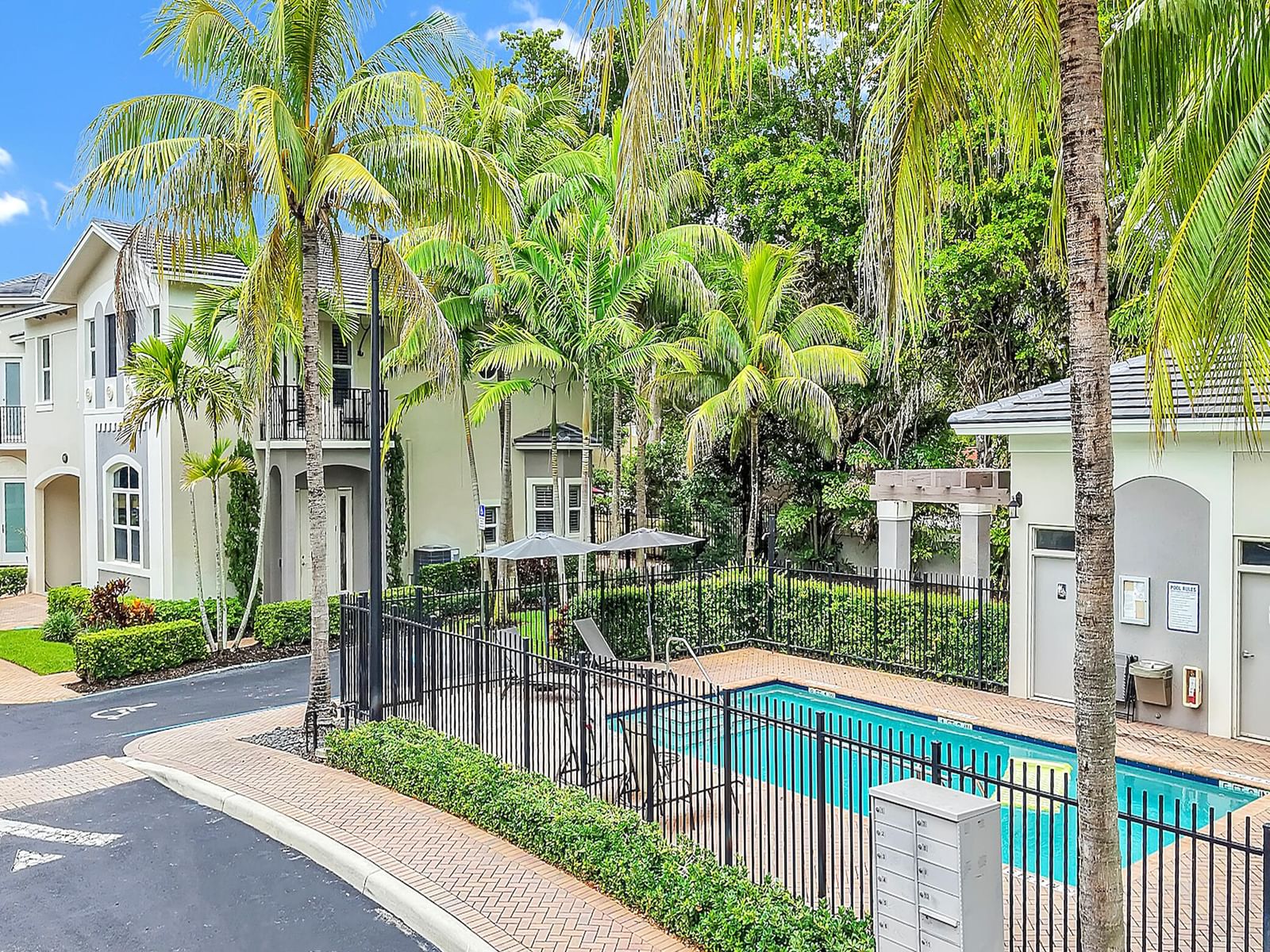1835 Highland Grove Drive, Delray Beach, FL 33445 photo 2