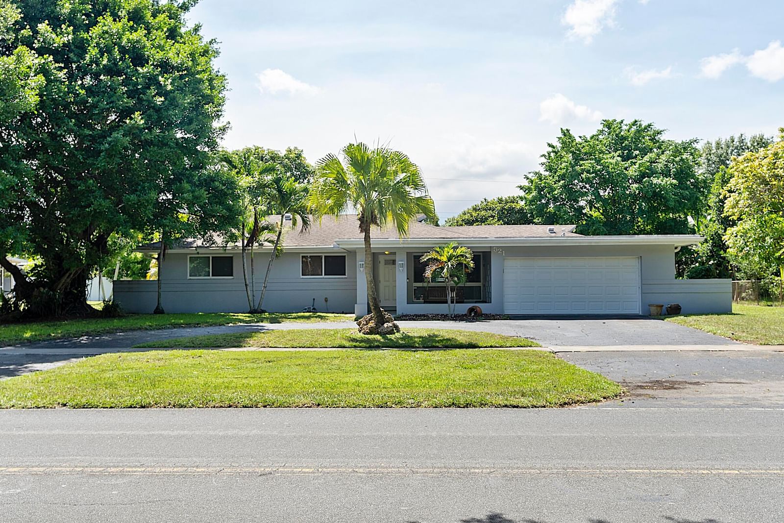 521 SW 59th Avenue, Plantation, FL 33317 photo 2