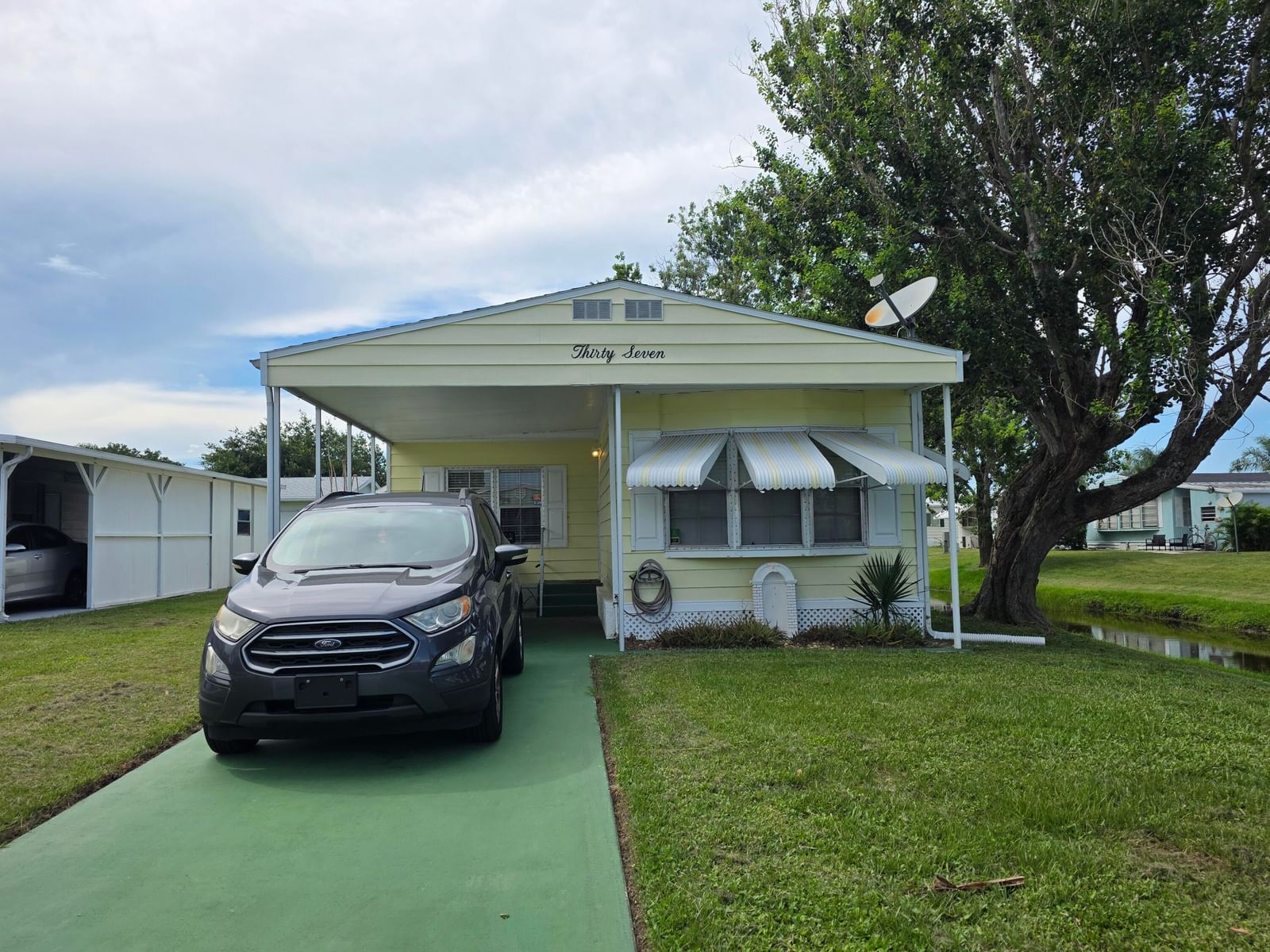 37 Los Lagos Road, Port St Lucie, FL 34952 photo 2