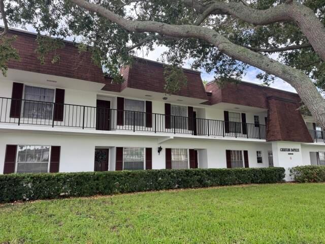10040 Meridian Way N #103, Palm Beach Gardens, FL 33410 photo 2