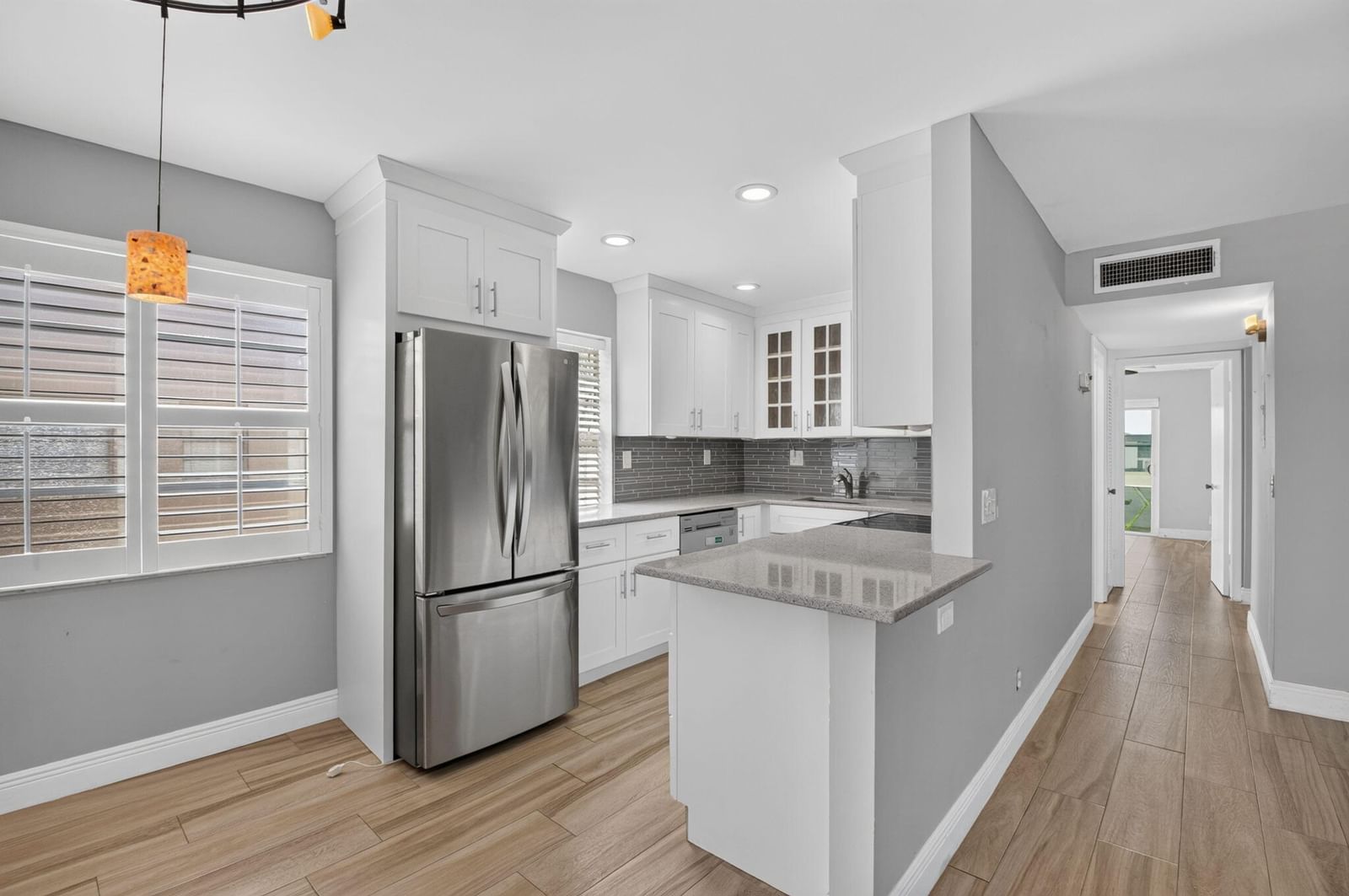 374 Capri H, Delray Beach, FL 33484 photo 3