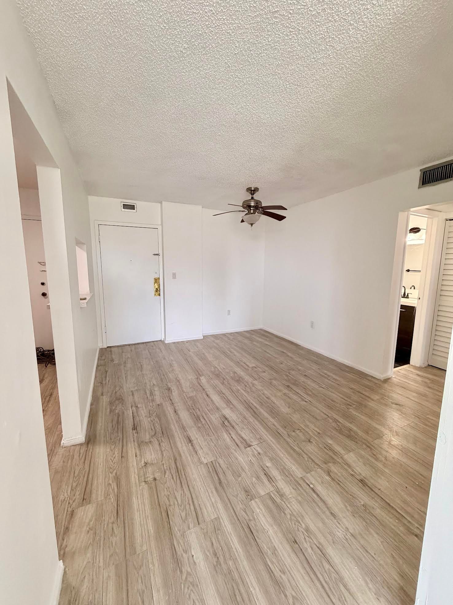 12500 NE 15th Avenue #516, North Miami, FL 33161 photo 4