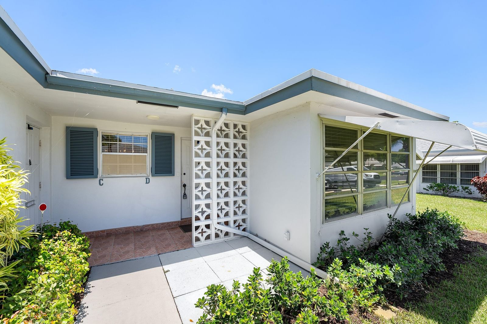 1210 S Drive Circle #D, Delray Beach, FL 33445 photo 4