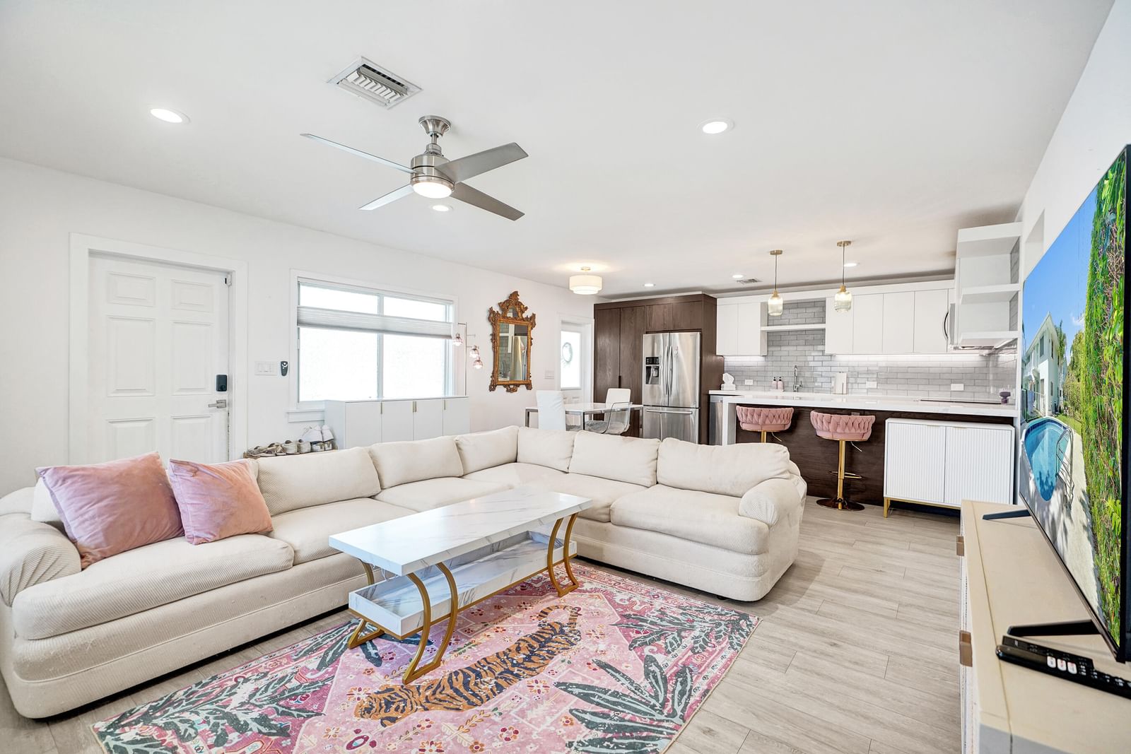 2050 NE 39th Street #101, Fort Lauderdale, FL 33308 photo 2