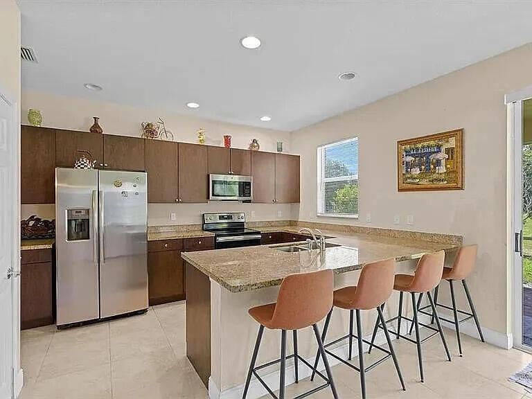 1513 NW Cataluna Circle, Port St Lucie, FL 34986 photo 2