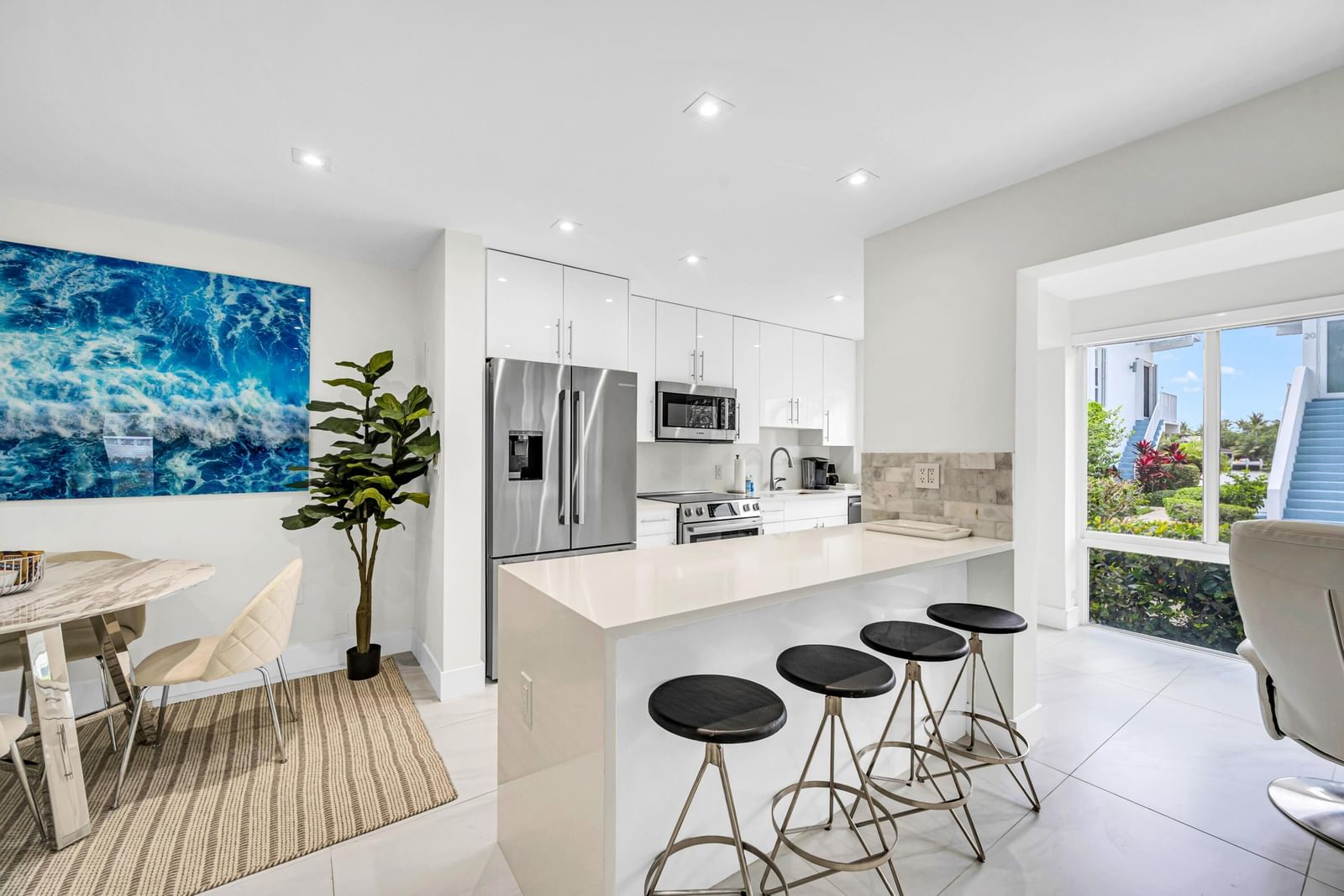 425 Bayshore Drive #15, Fort Lauderdale, FL 33304 photo 4