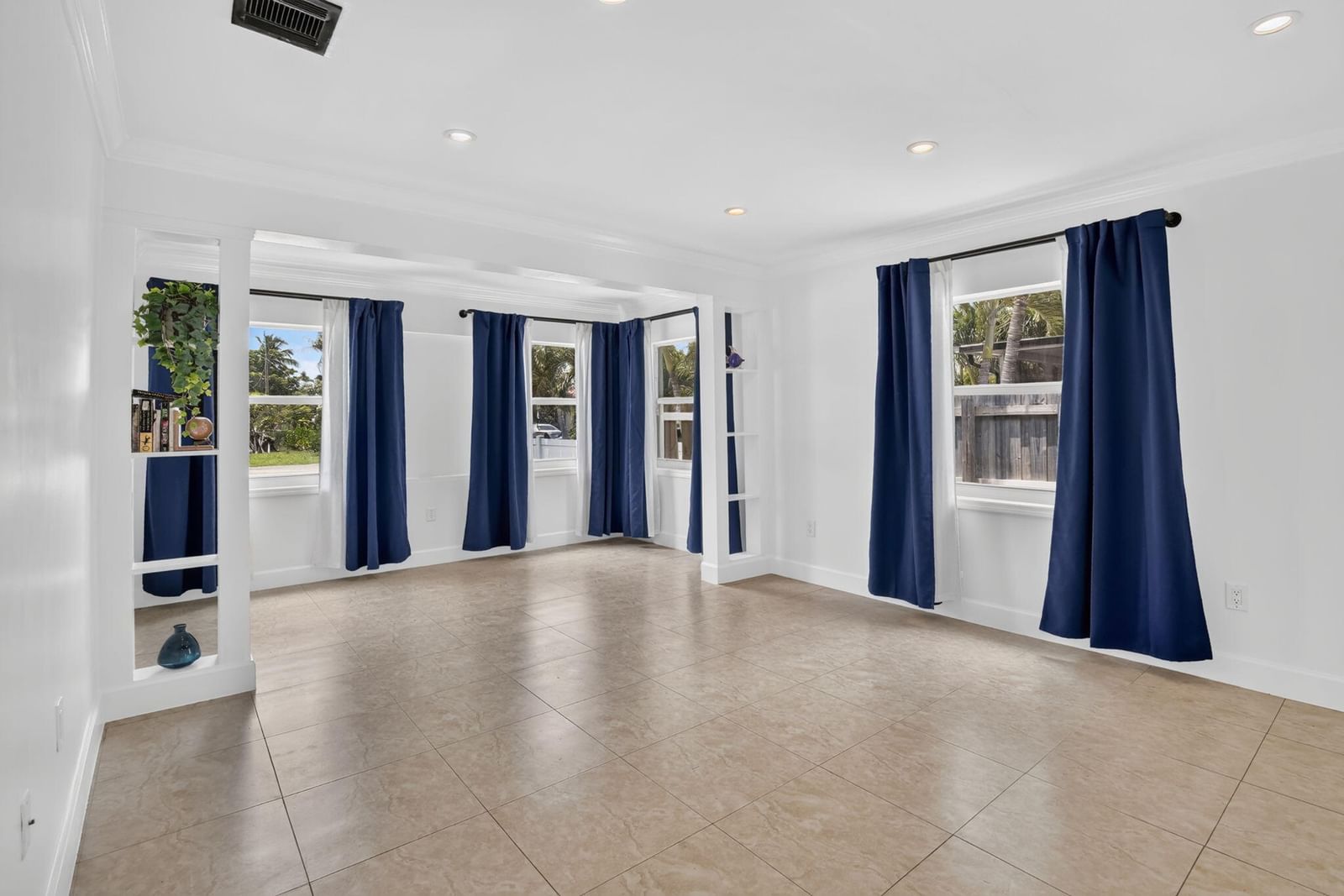 2427 Harding Street, Hollywood, FL 33020 photo 3