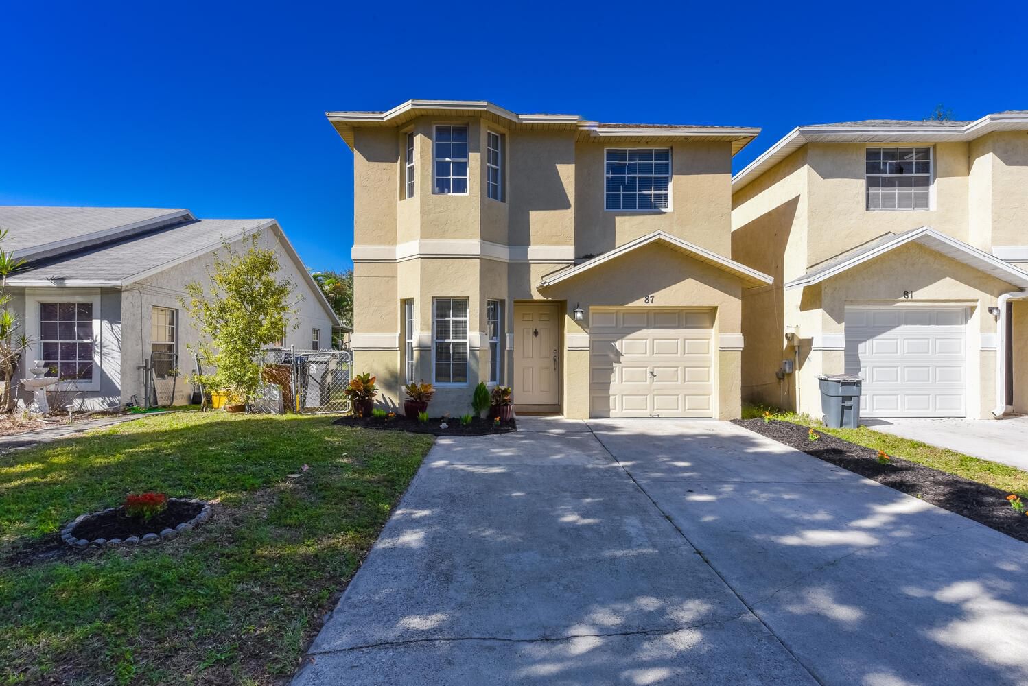 87 Pheasant Run Boulevard, West Palm Beach, FL 33415 photo 2