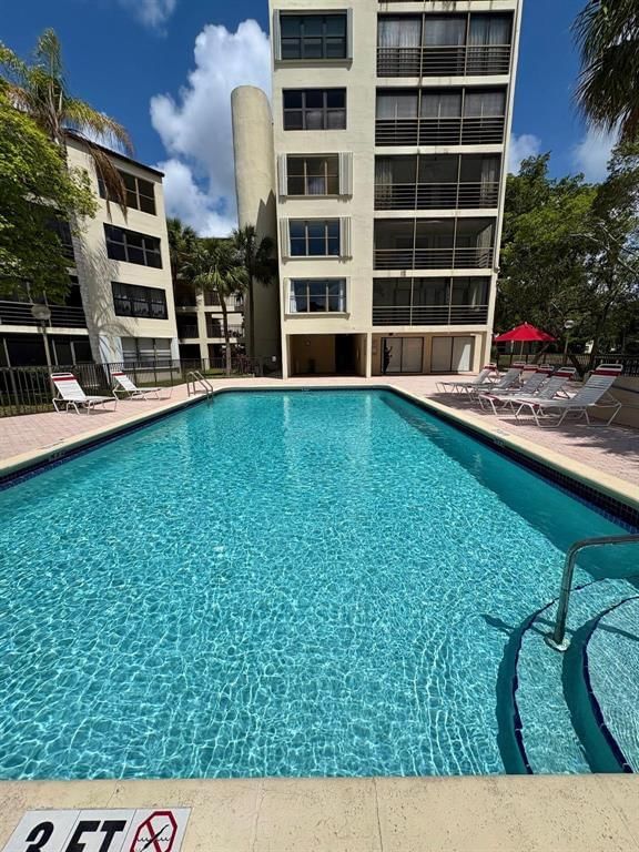 2314 S Cypress Bend Drive #Unit 614, Pompano Beach, FL 33069 photo 3