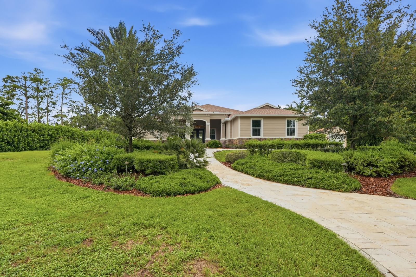 13063 Raymond Drive, Loxahatchee Groves, FL 33470 photo 4