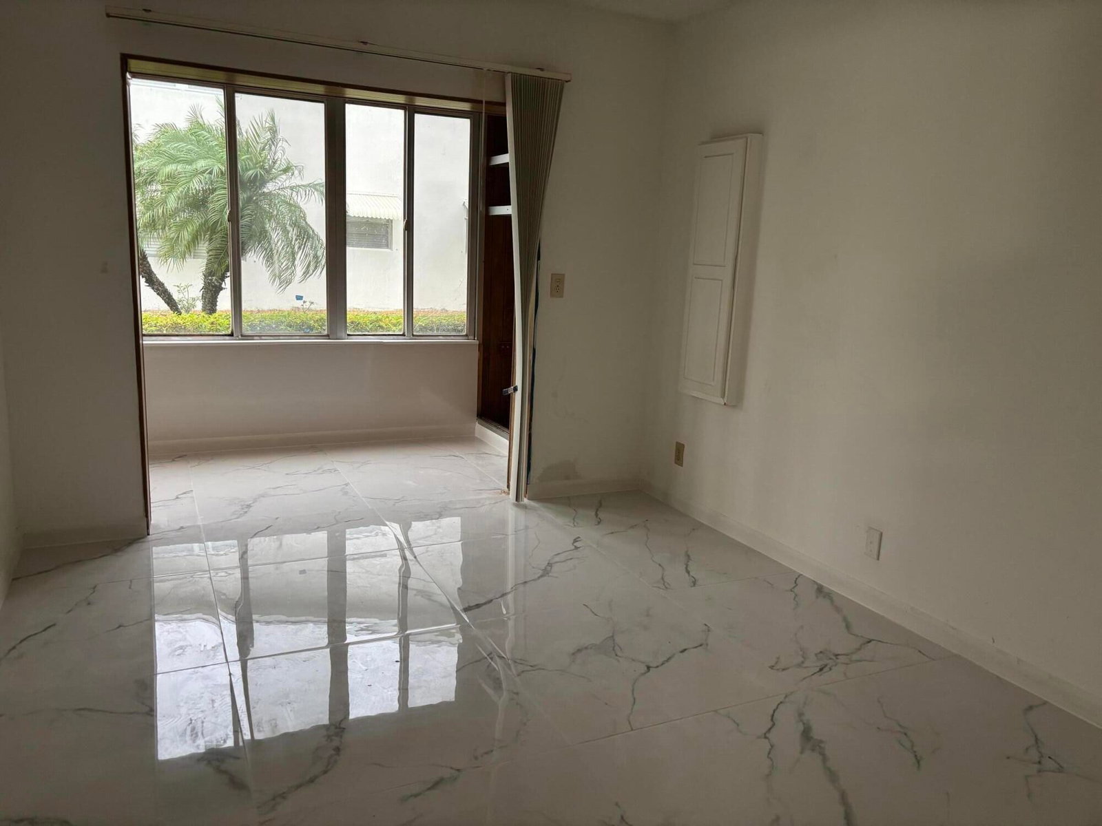 204 Salisbury I #204, West Palm Beach, FL 33417 photo 3