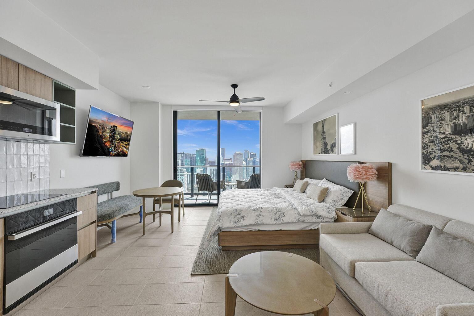 601 NE 1st Avenue #4712, Miami, FL 33132 photo 3