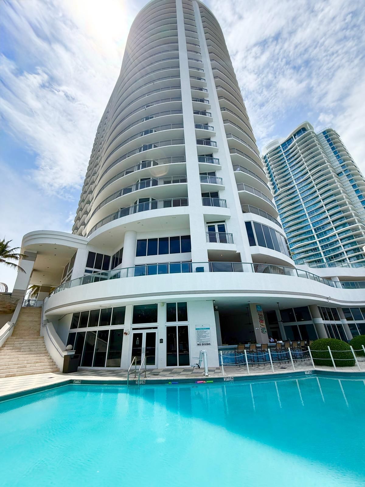 17375 Collins Avenue #1104, Sunny Isles Beach, FL 33160 photo 2