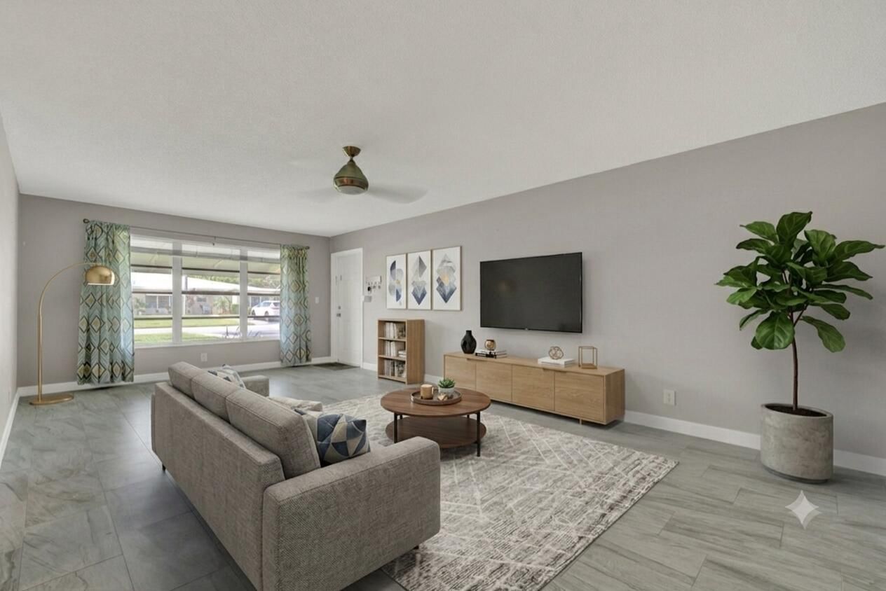 185 High Point Terrace E #B, Delray Beach, FL 33445 photo 2