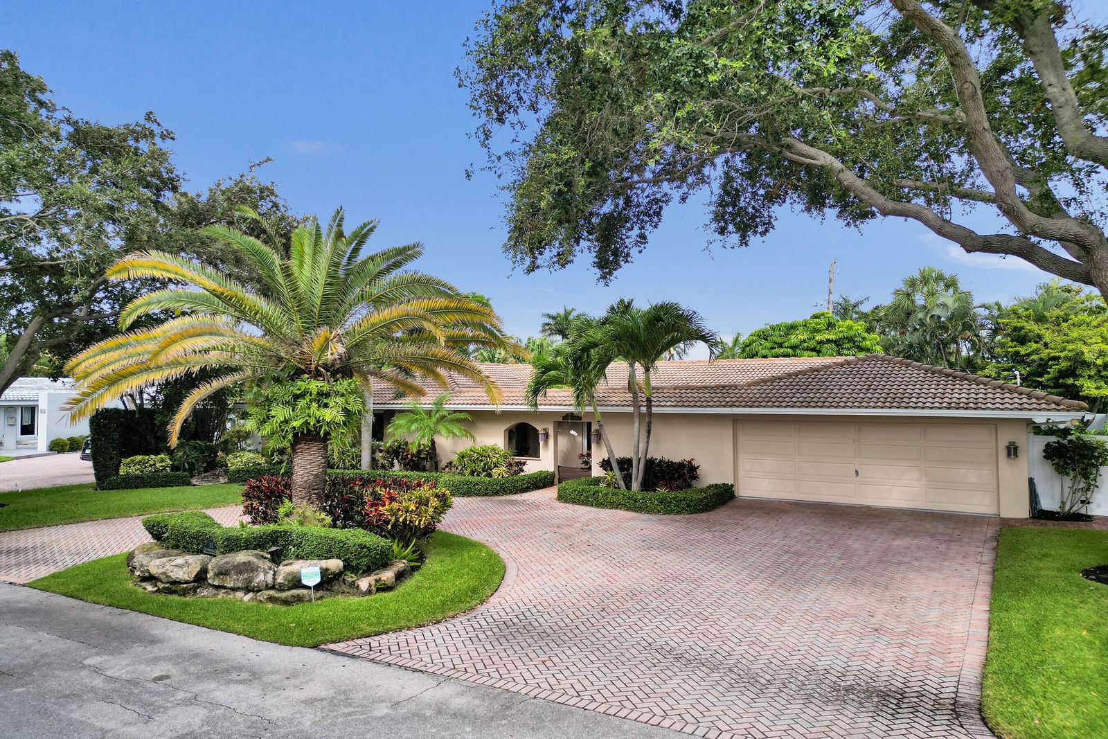 11 Tam O'shanter Lane, Fort Lauderdale, FL 33308 photo 3