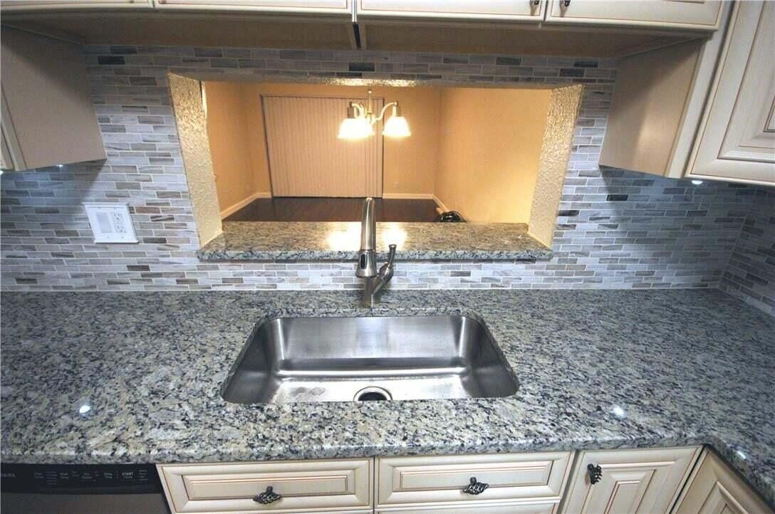 3071 Holiday Springs Boulevard #101-8, Margate, FL 33063 photo 4