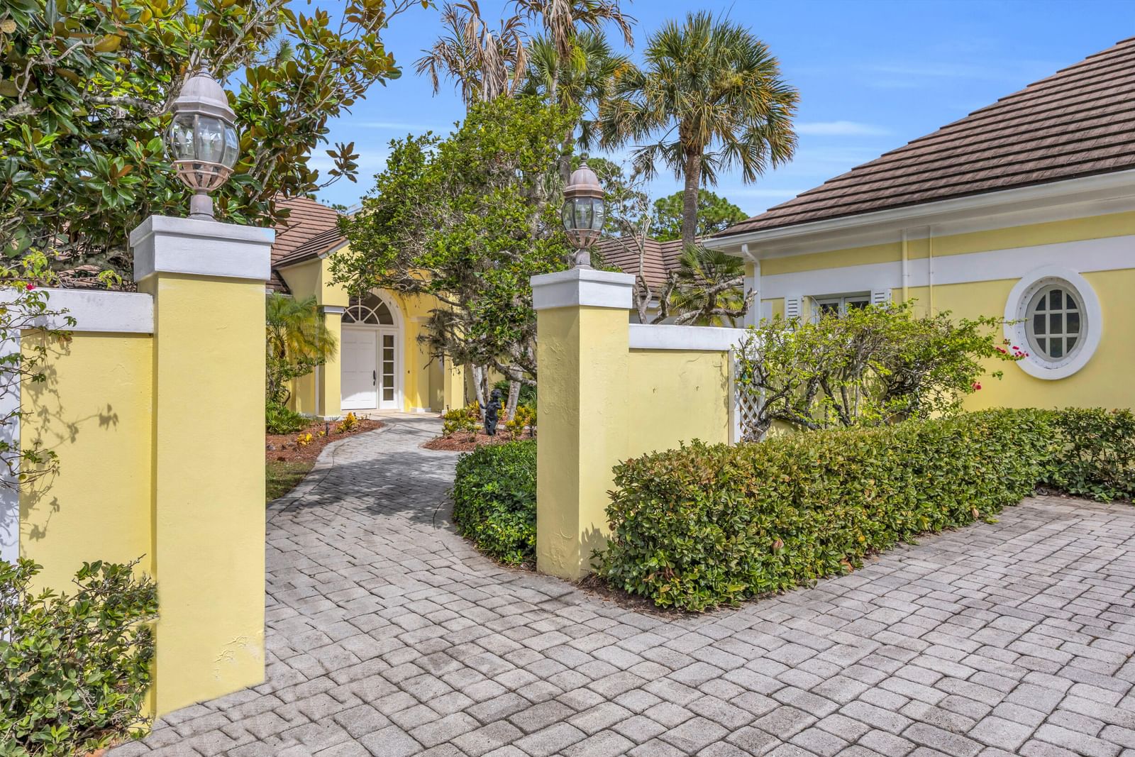 7107 SE Golfhouse Drive, Hobe Sound, FL 33455 photo 3
